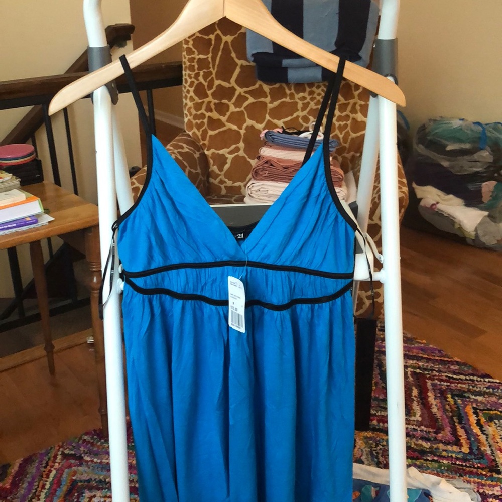 Velvet detail dress